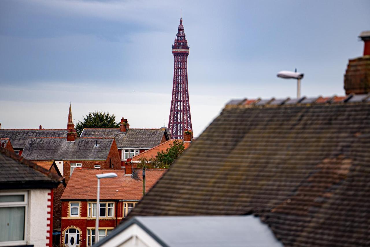 Hillside House - 2 Bedrooms Parking Wi-Fi Hospital Blackpool Exterior photo